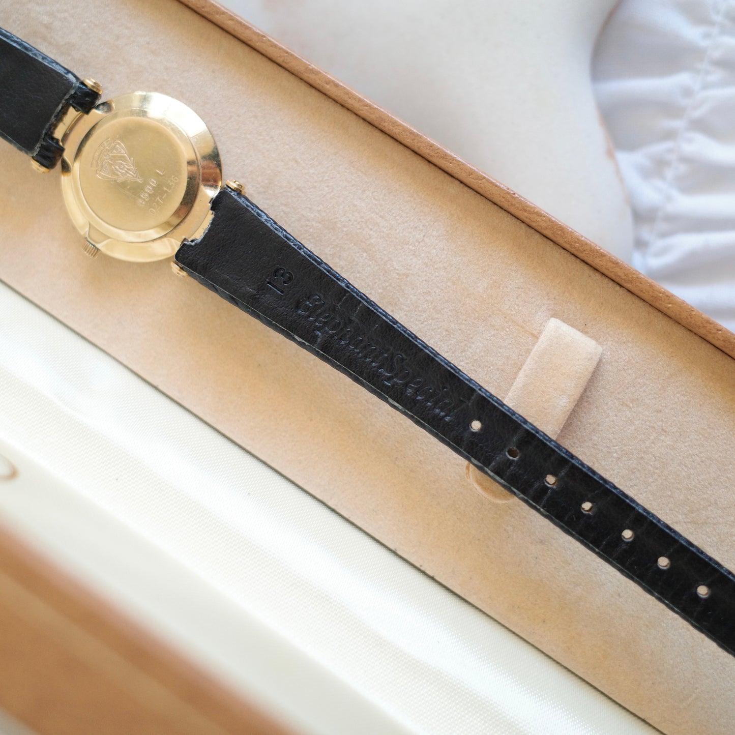 Vintage Gucci 4500L Watch | Black Leather Strap | Swiss Made