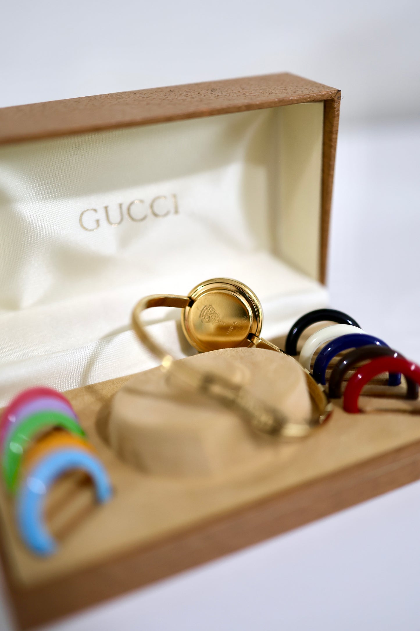 Vintage Gucci Bezel Watch with 11 Interchangeable Bezels