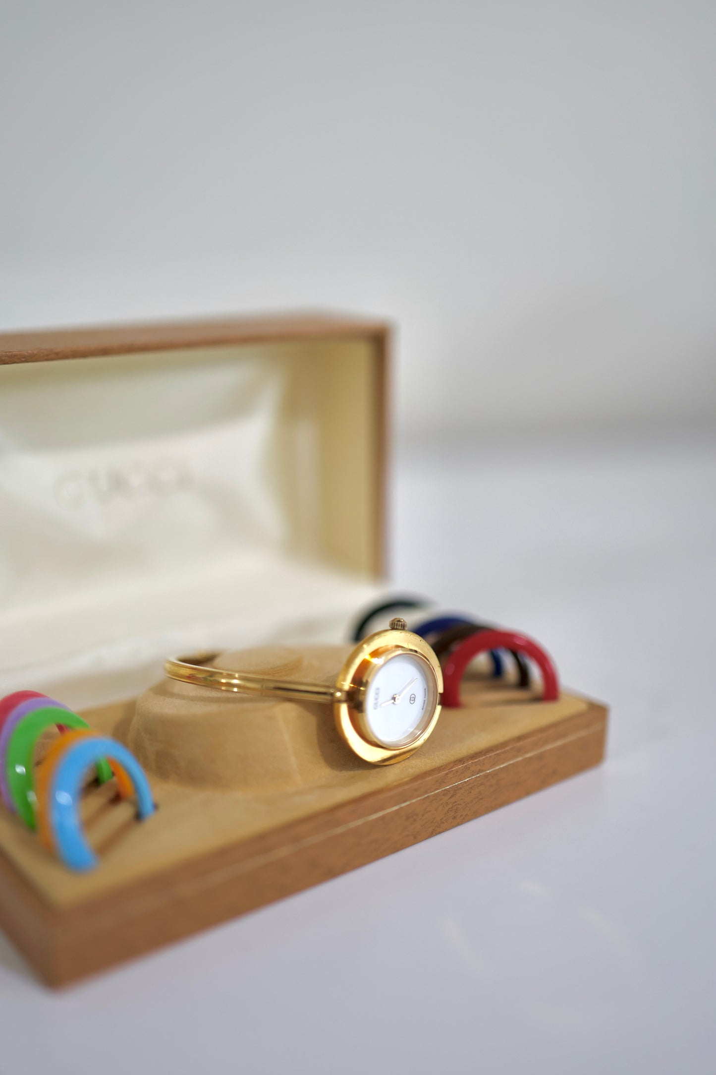 Vintage Gucci Bezel Watch with 11 Interchangeable Bezels