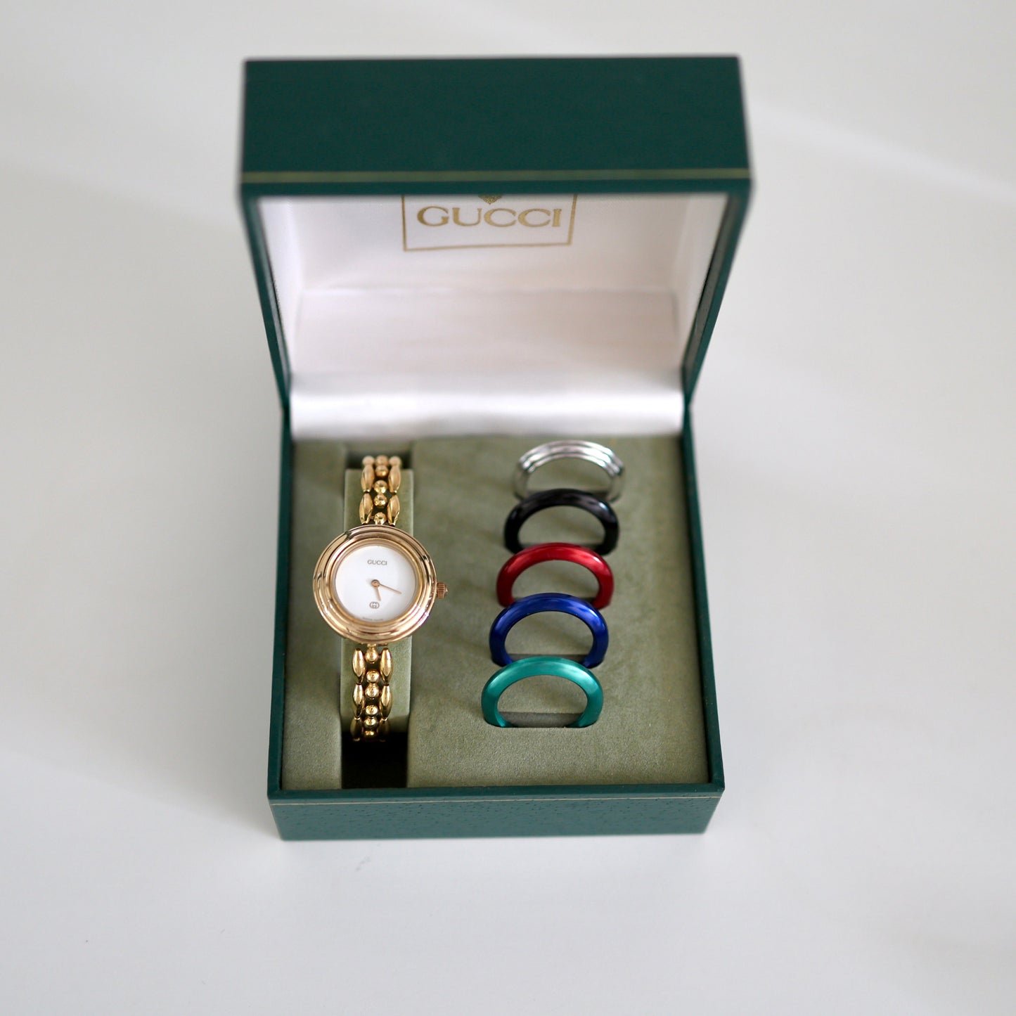 Vintage Gucci Bezel Watch with 6 Interchangeable Bezels