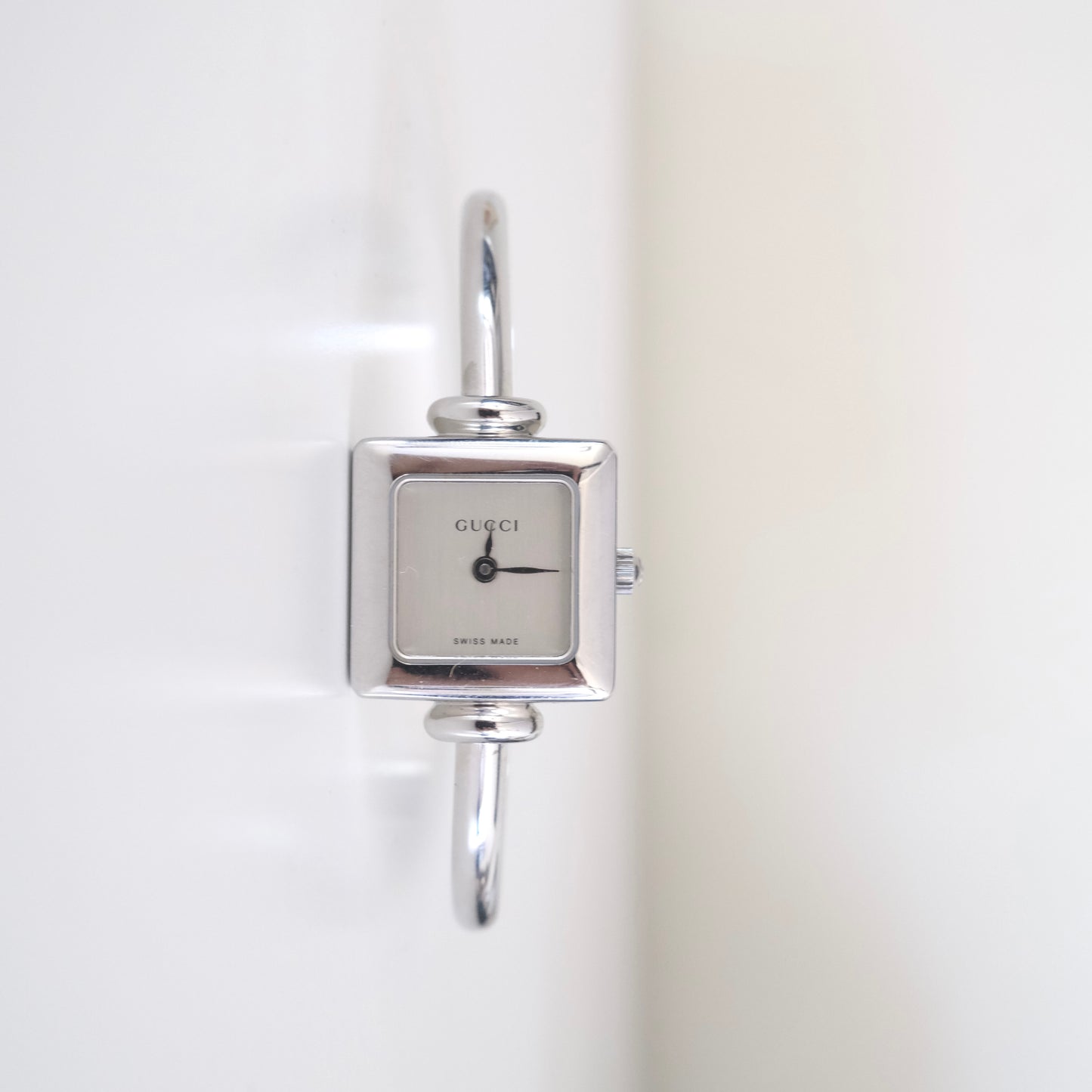 Vintage Gucci 1900L Watch