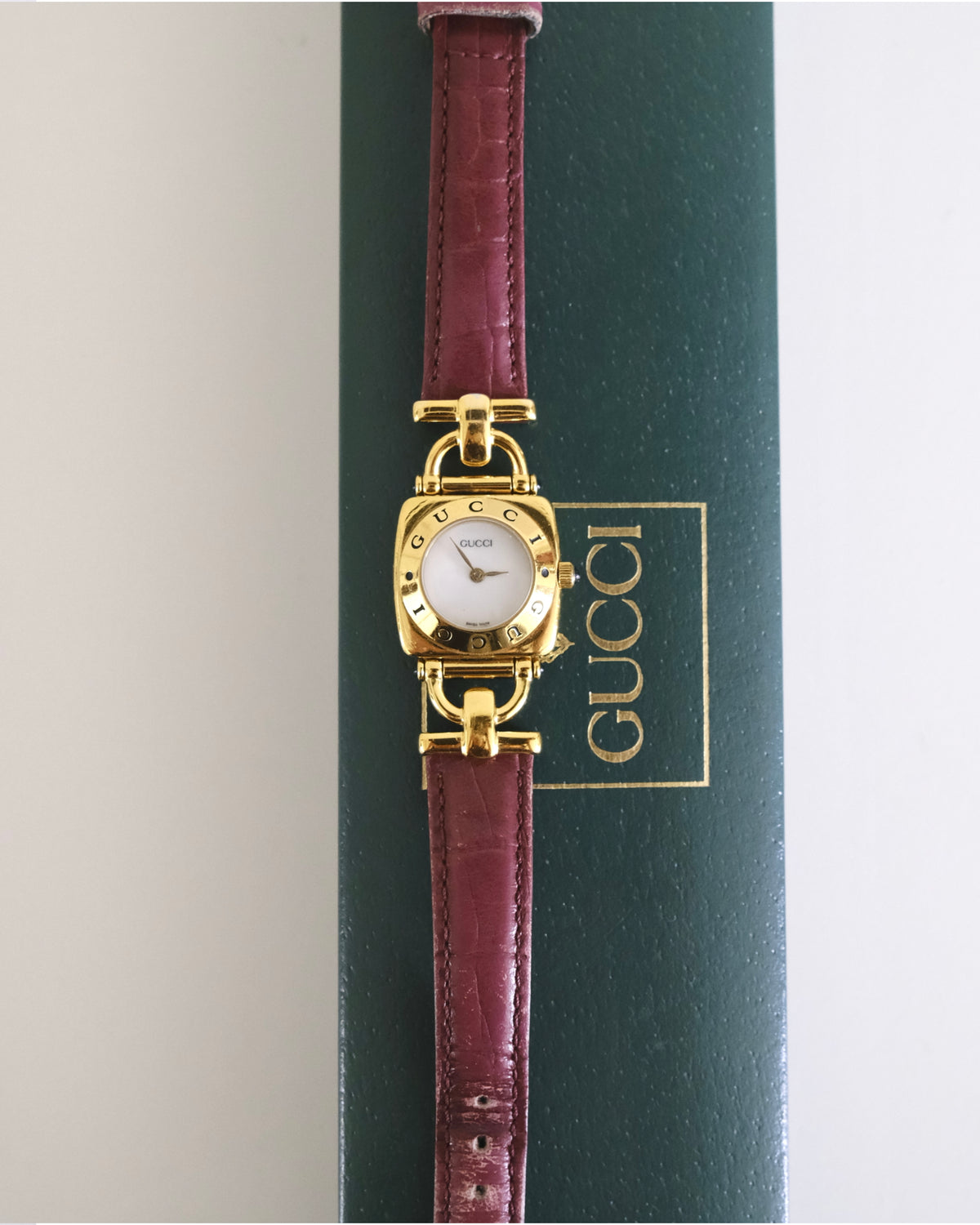 Vintage Gucci 6300L Gold Watch – Burgundy Leather Strap