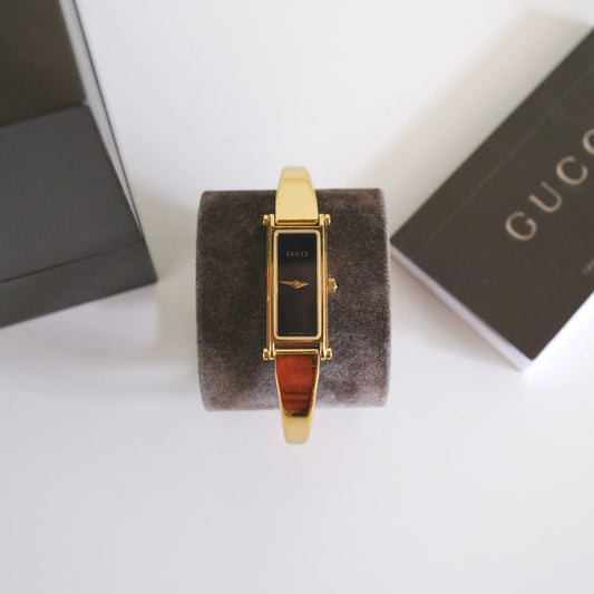 Vintage Gucci 1500L Gold Bangle Watch – Black Dial