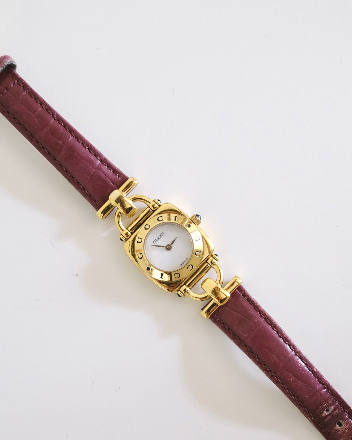 Vintage Gucci 6300L Gold Watch – Burgundy Leather Strap
