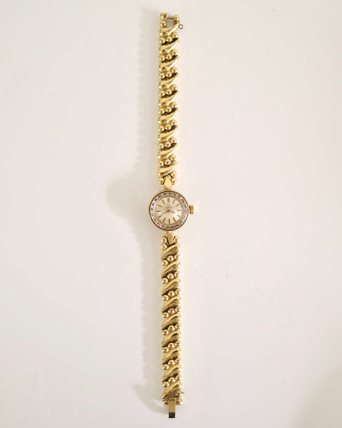 Vintage Omega Gold-Tone Manual Winding Watch | Elegant Swiss Mechanical Ladies Watch with Omega Box