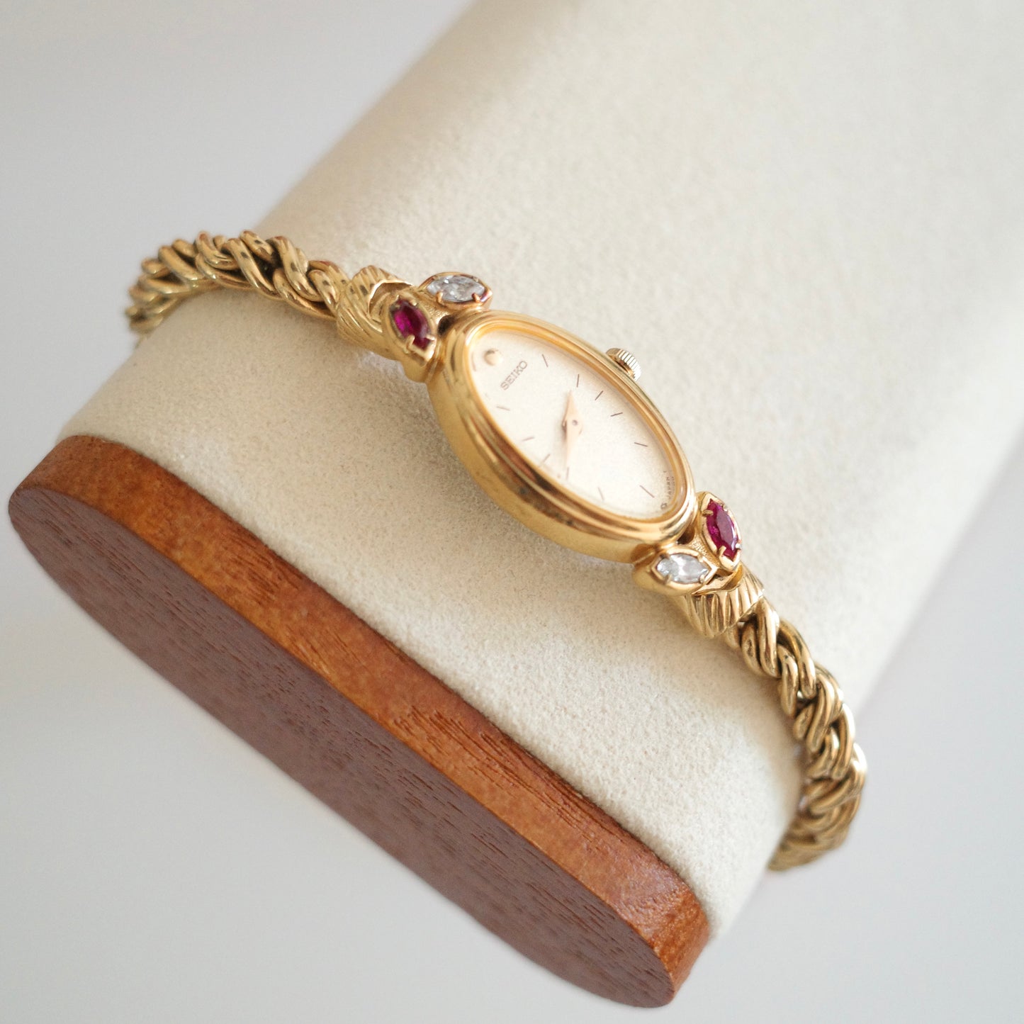 Rare Vintage Seiko Gold-Tone Jewellery Watch with Ruby & Gemstone Accents