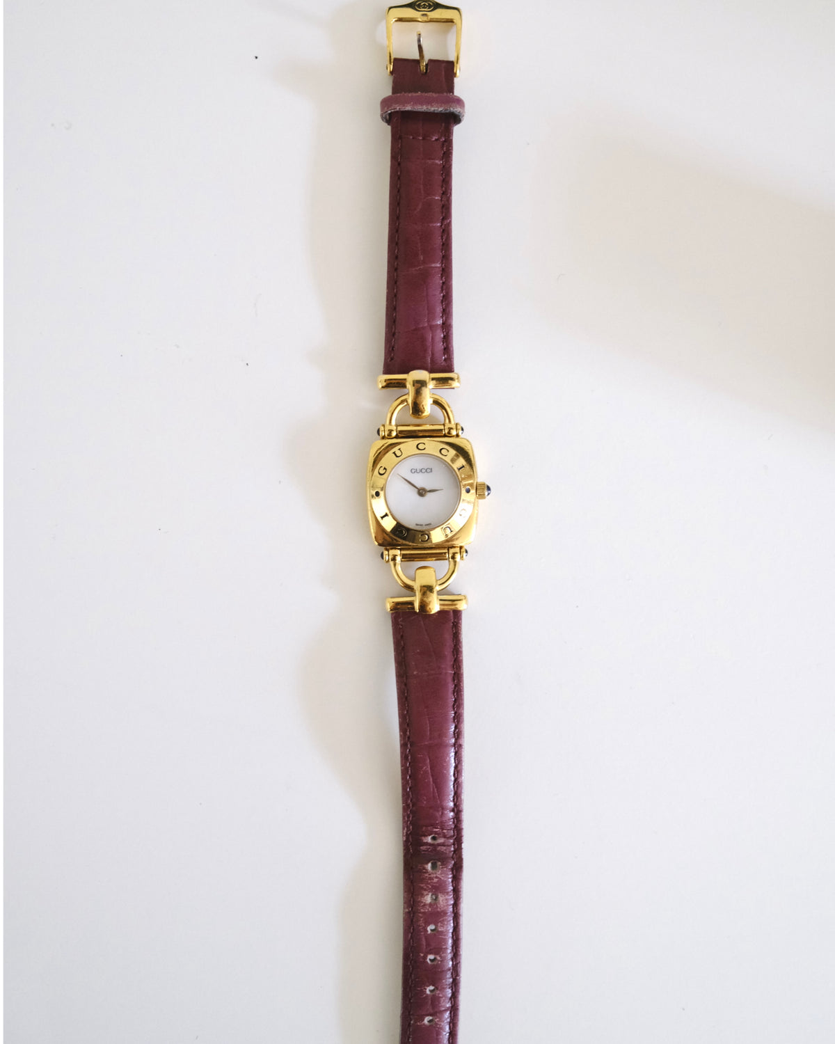 Vintage Gucci 6300L Gold Watch – Burgundy Leather Strap