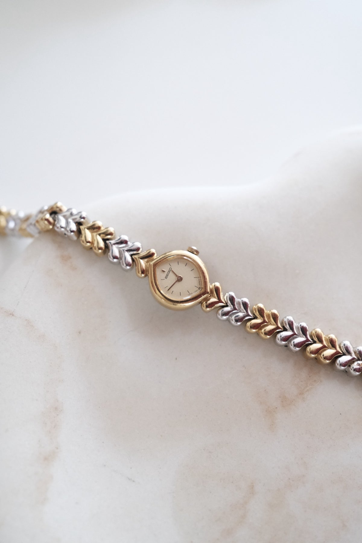 Vintage Seiko Two-Tone Leaf Link Bracelet Watch