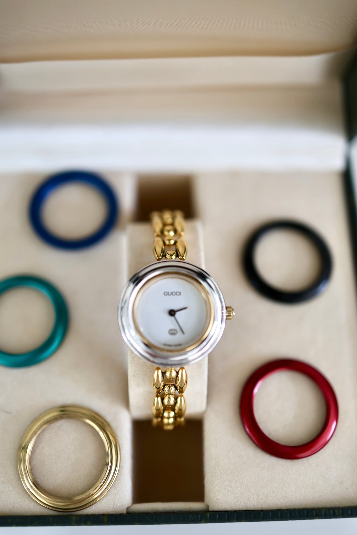 Vintage Gucci Bezel Watch with 6 Interchangeable Bezels