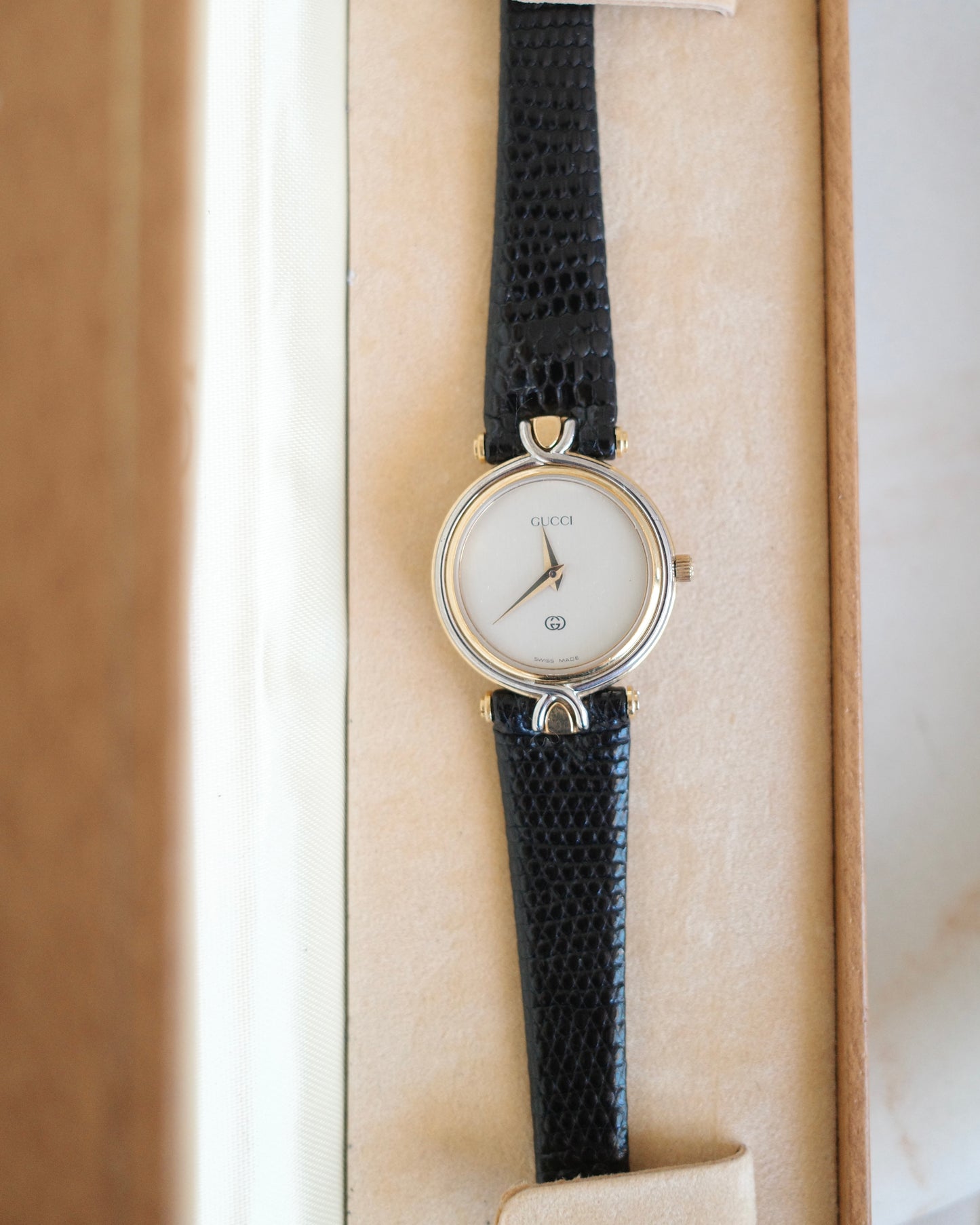 Vintage Gucci 4500L Watch | Black Leather Strap | Swiss Made