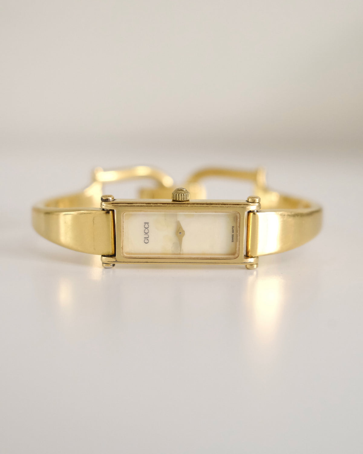 Vintage Gucci 1500L Gold Watch | Mother of Pearl Dial | Elegant Gold Bangle Bracelet | Classic Designer Timepiece
