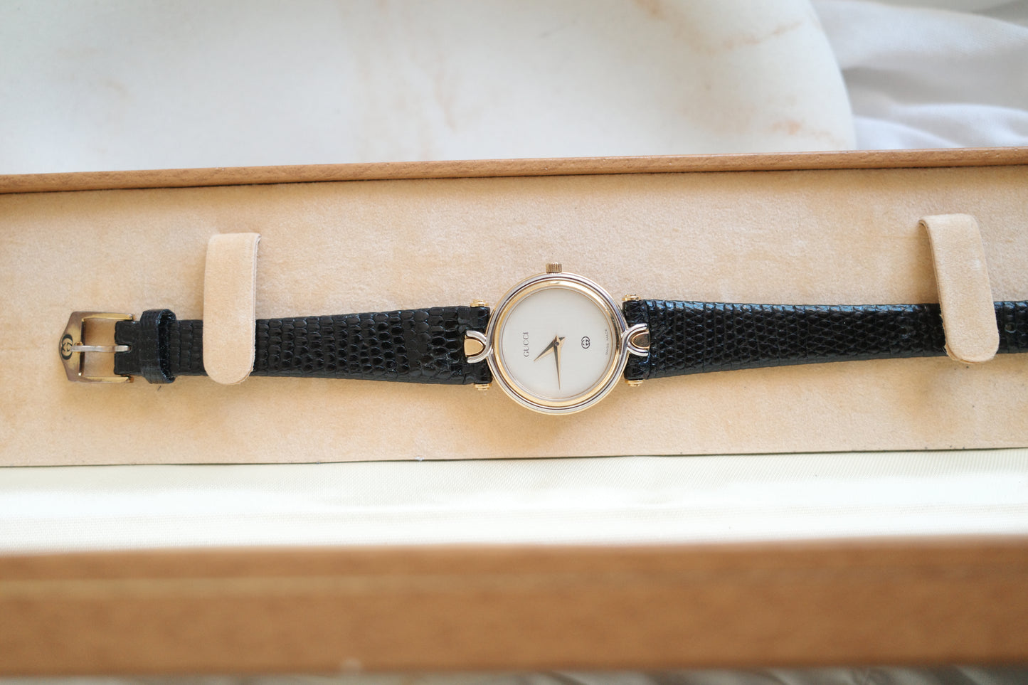 Vintage Gucci 4500L Watch | Black Leather Strap | Swiss Made