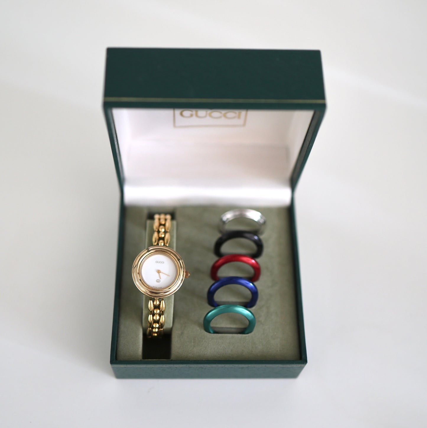 Vintage Gucci Bezel Watch with 6 Interchangeable Bezels