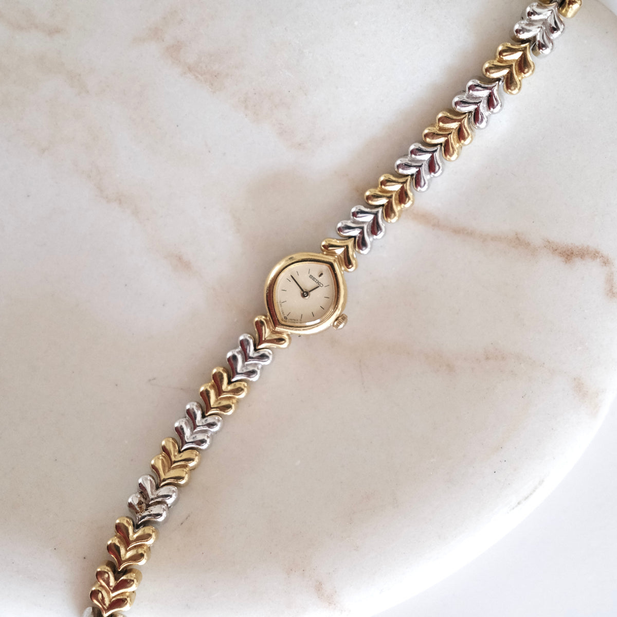 Vintage Seiko Two-Tone Leaf Link Bracelet Watch
