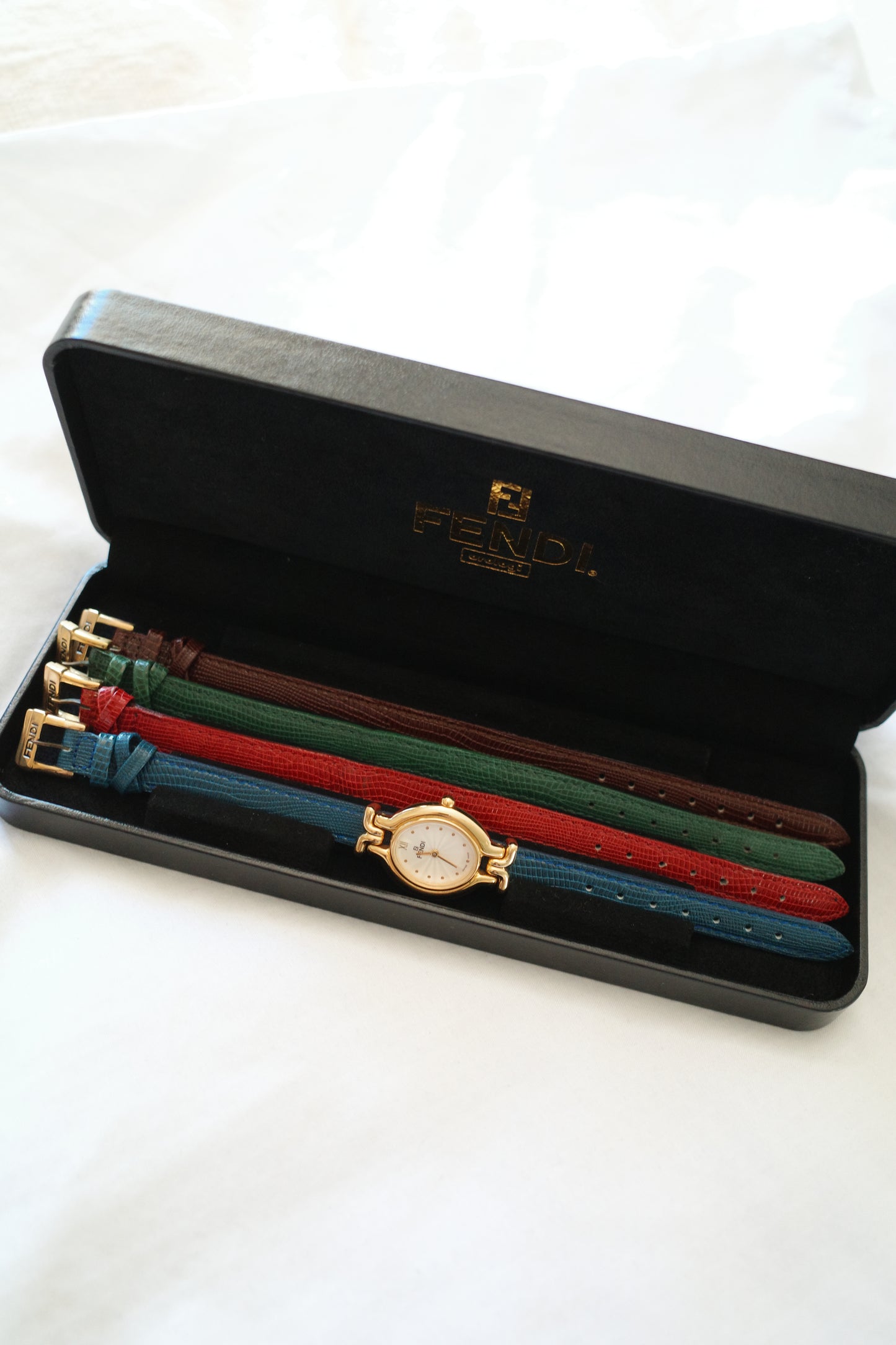 Vintage Fendi 640L Watch with 4 Interchangeable Leather Straps